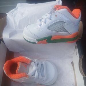 Jordan Kids White and Orange Sneakers